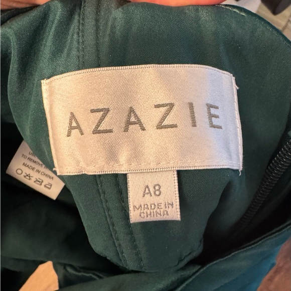 Azazie Emerald Sheath Ruched Metallic Satin Dress Size 8 - Picture 3 of 4